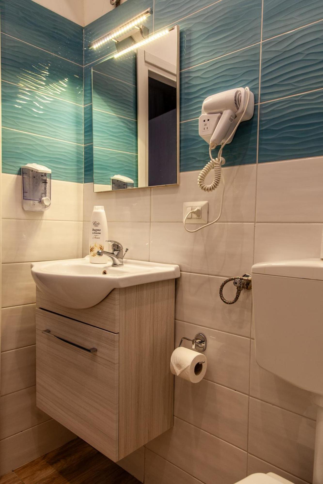 Airport Luxury Rooms Naples Chambre photo
