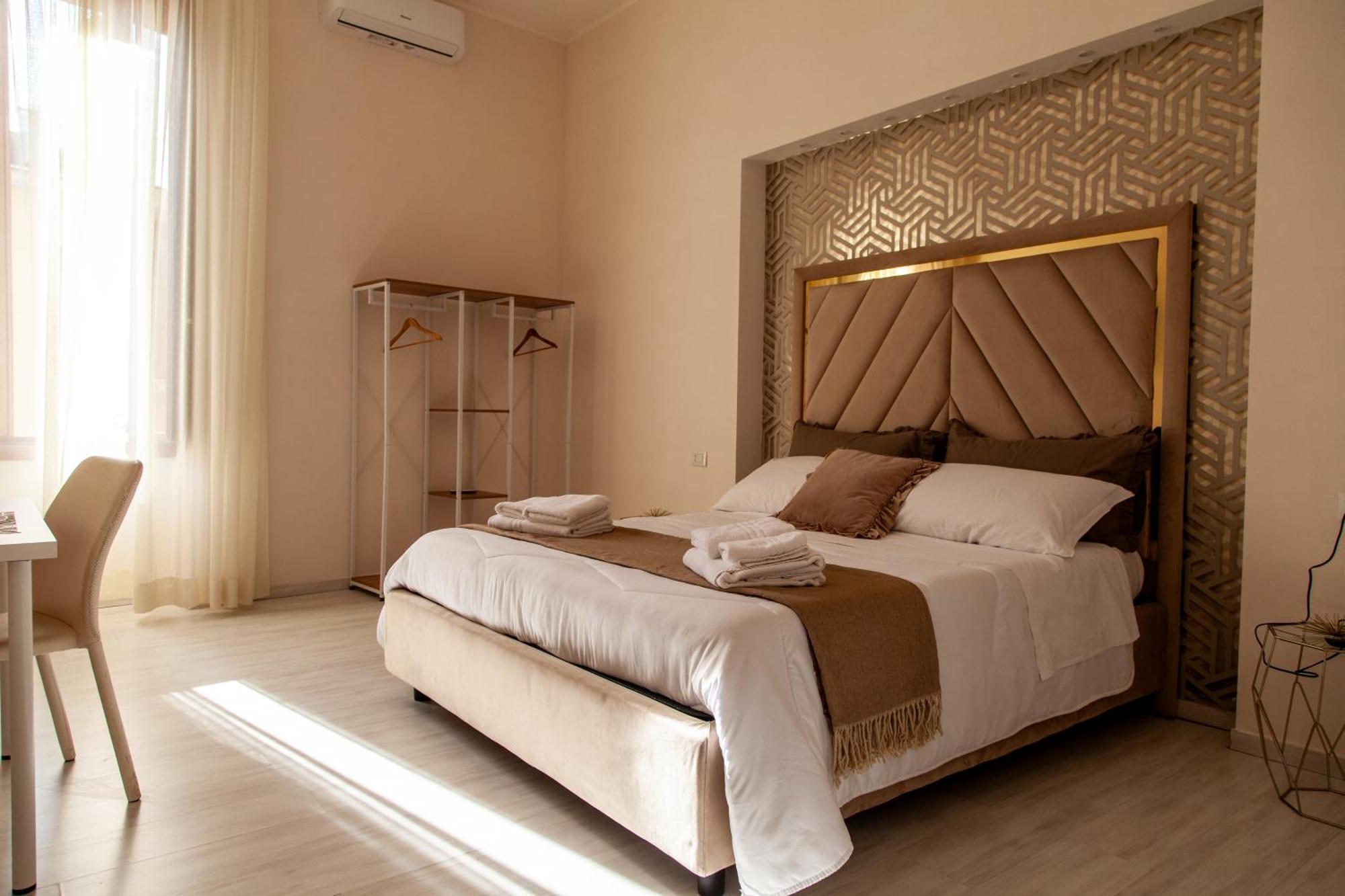 Airport Luxury Rooms Naples Extérieur photo